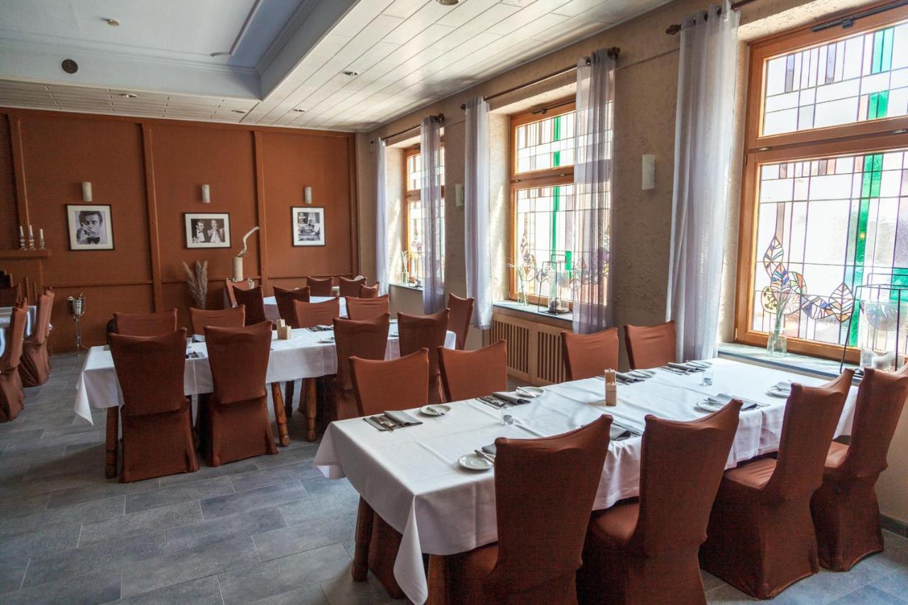 Hotel Fronhof Mettendorf Εξωτερικό φωτογραφία