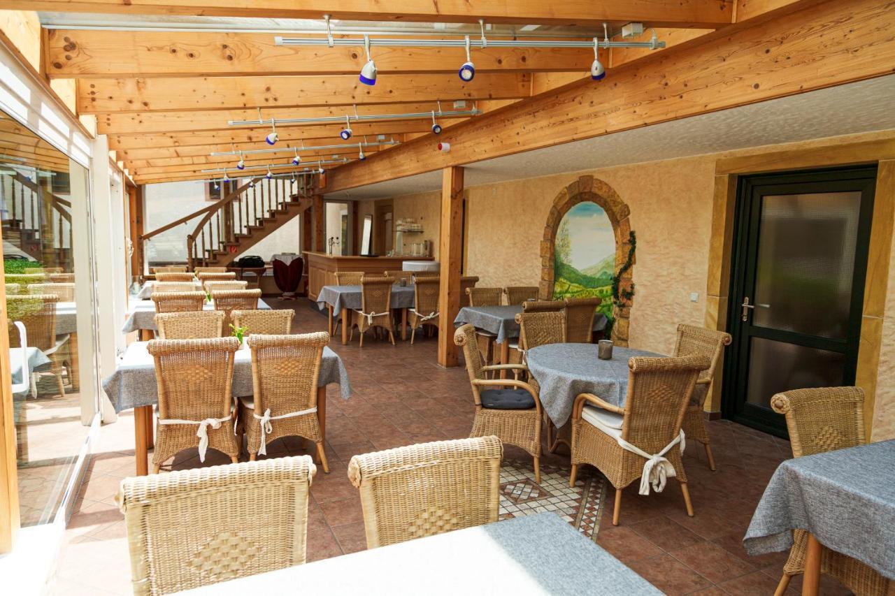 Hotel Fronhof Mettendorf Εξωτερικό φωτογραφία